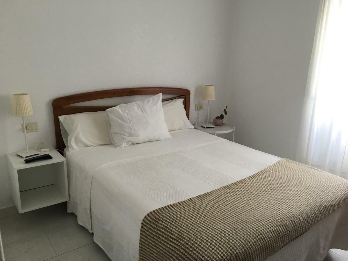 Hotel Pension Rosalia De Castro Foz Exterior foto